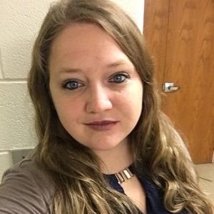 Meet your Posher, Aly